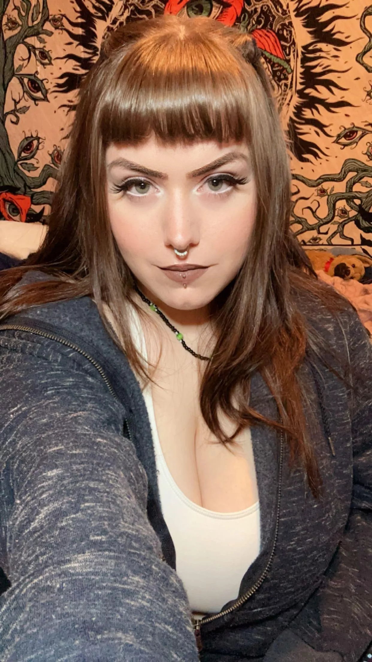 Make yourself known by sending and maybe I’ll acknowledge you. Probably not though 🤣