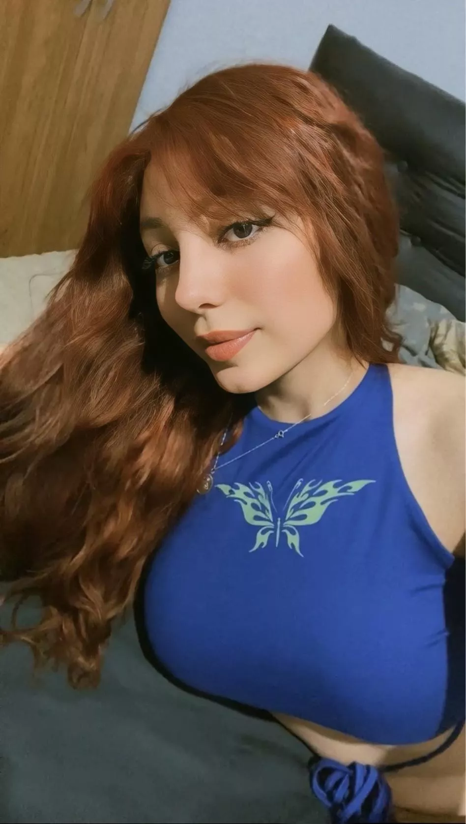 Pathetic little wallet, always ready to be drained. Good boy 💄