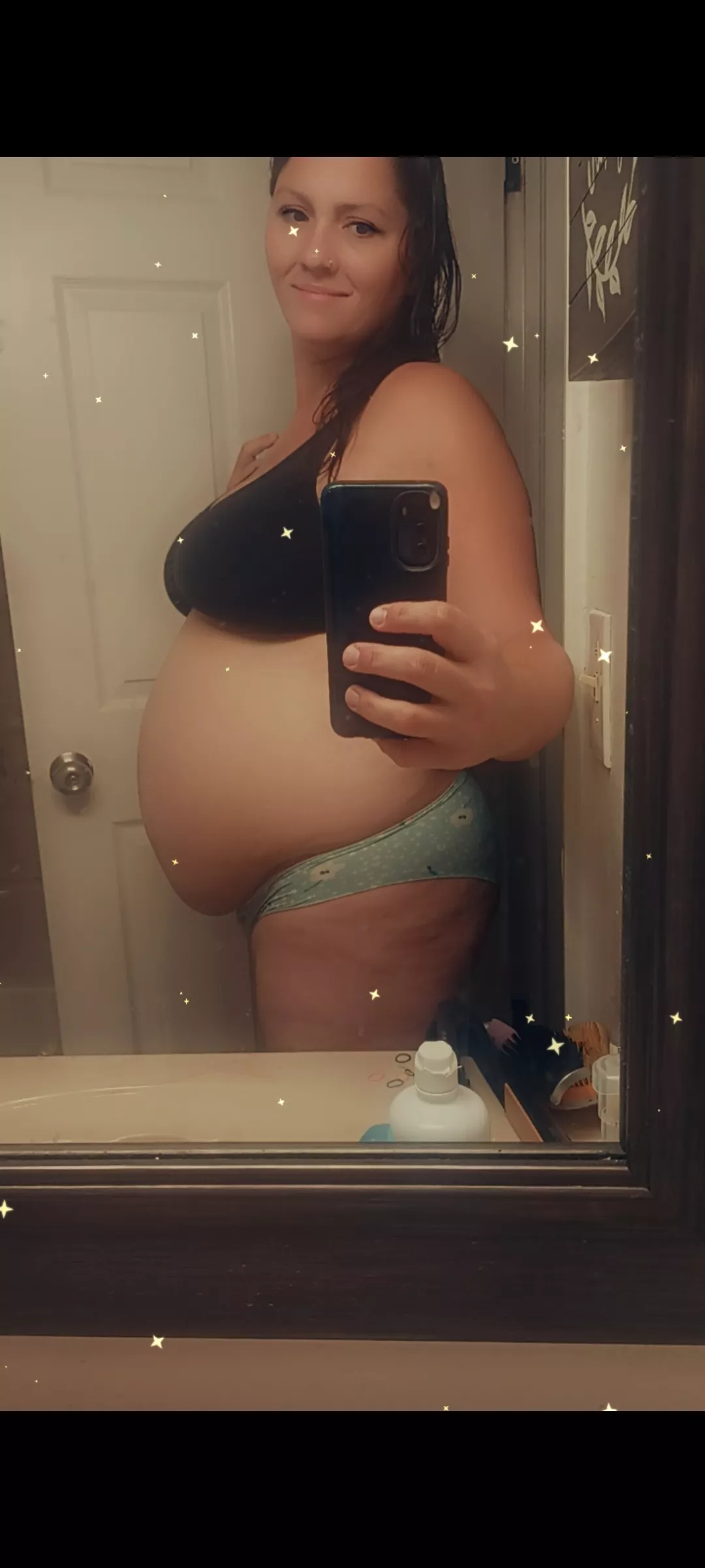 Preggo & Horny As Fuck This Morning... Ask Me For Menu & Help Me Cum Baby 💋