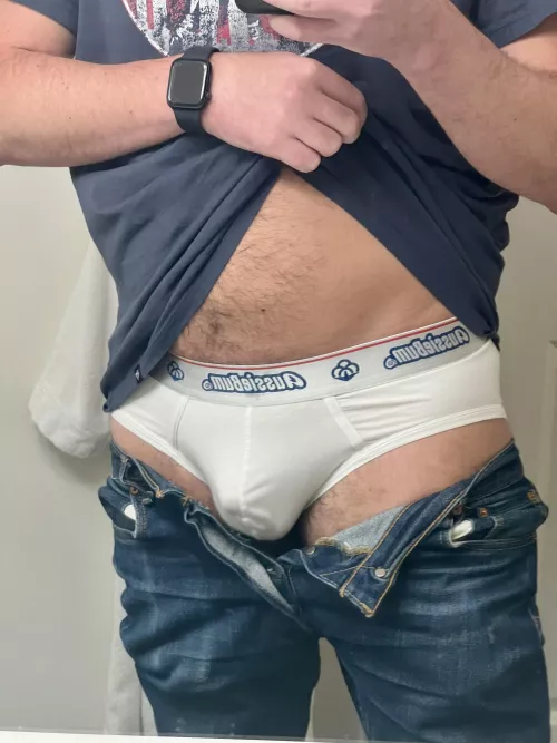 Sneaky pic in my straight friends bathroom