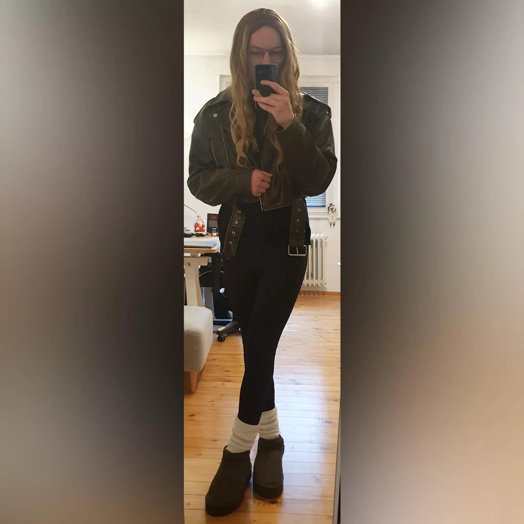 time for cosy outfits ❄️💚