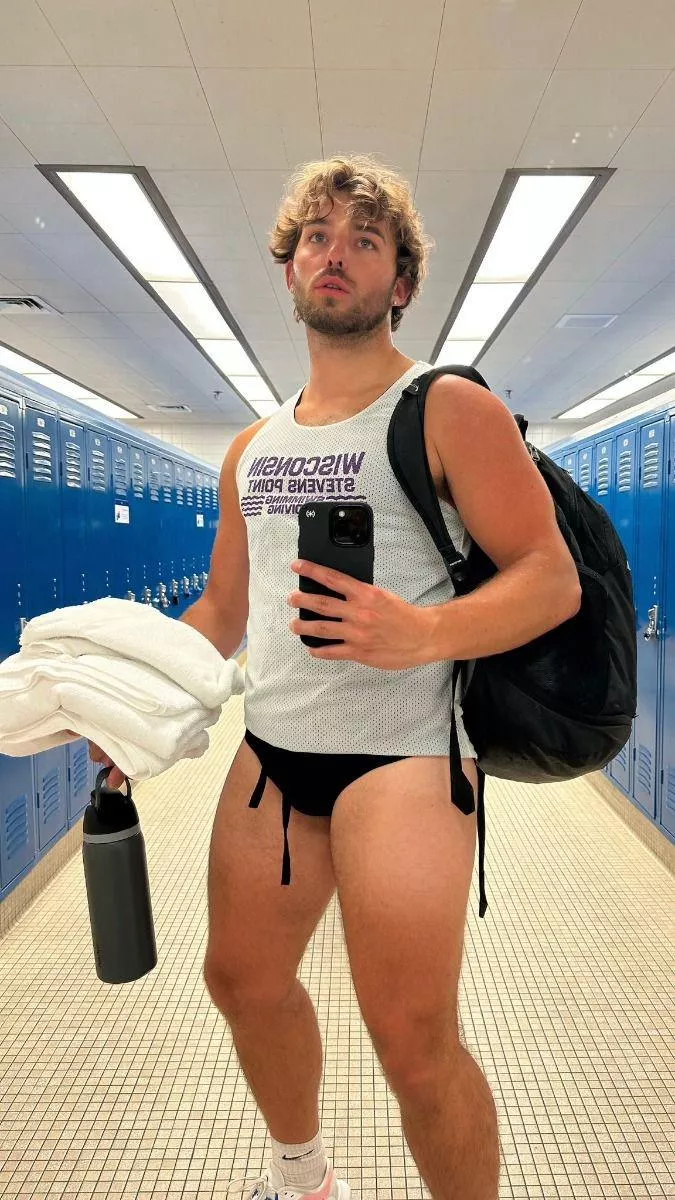 To humiliate me my sister and her friends made me wear this outfit all day and dropped me off down town... but I started to feel weird. Nobody is really batting an eye or laughing anymore... weird. Wonder why...