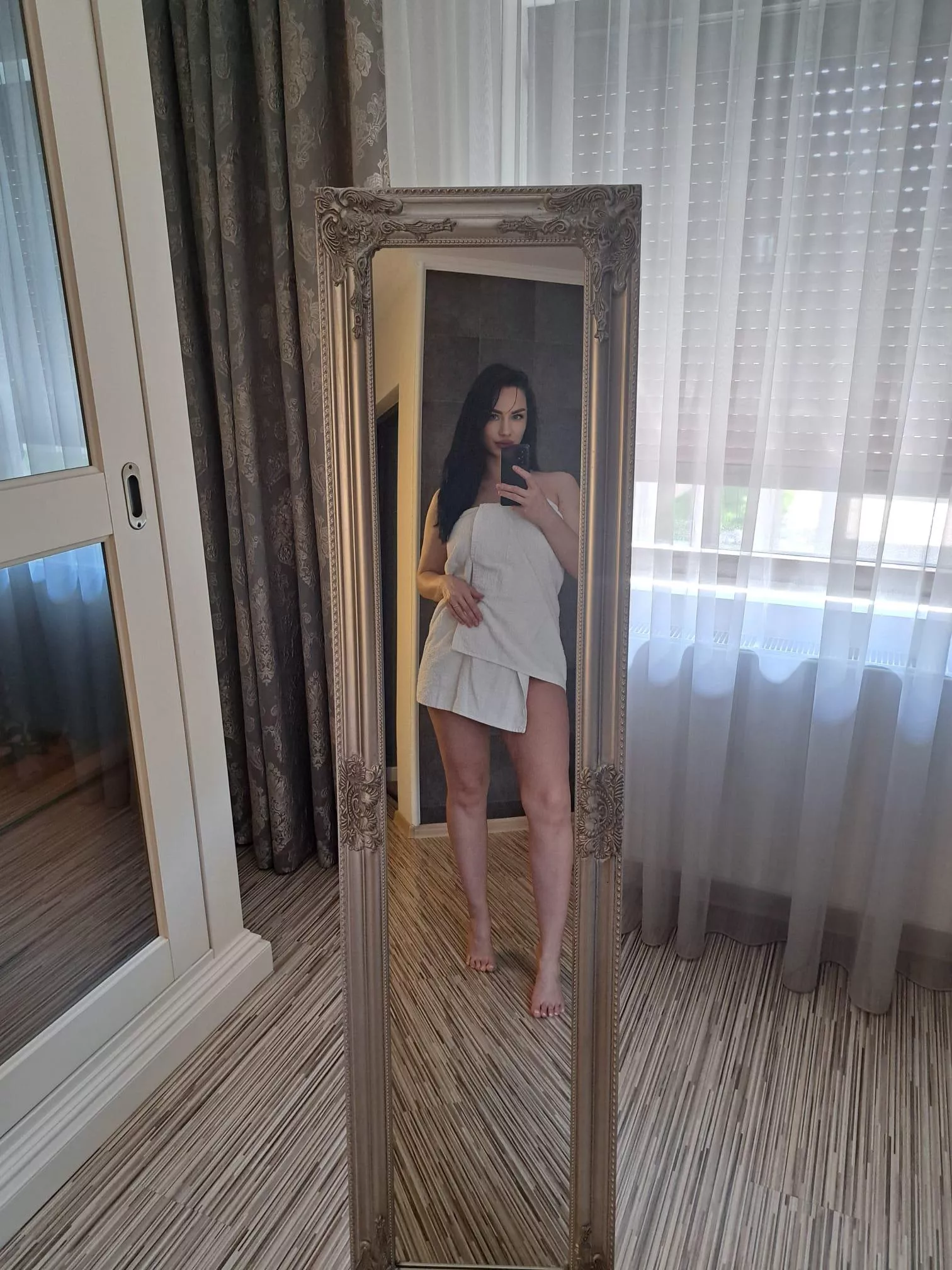 What do you guys think is hidden under this towel?