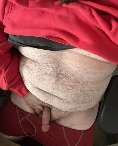 Would you suck me off at my desk??