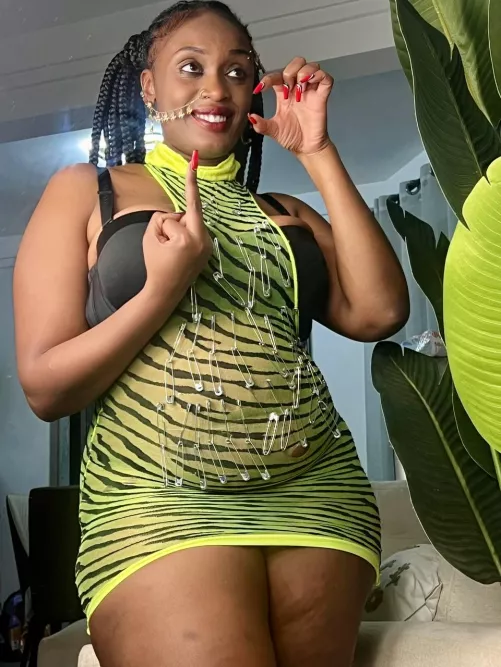 your 3 inches cant possibly please me