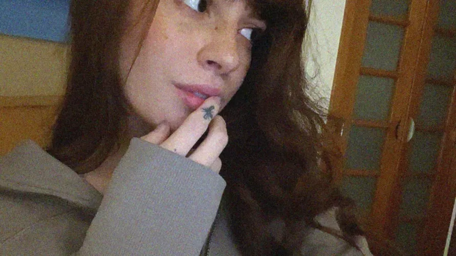 20F #Grand Rapids- Wanna change this Wednesday boredom?