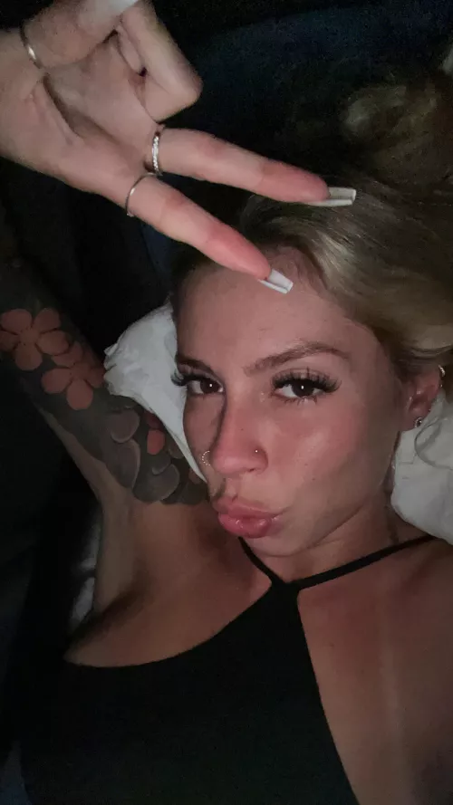 22 [F4M] #Arkansas - Late morning, but my energy is always on point. Let’s go.