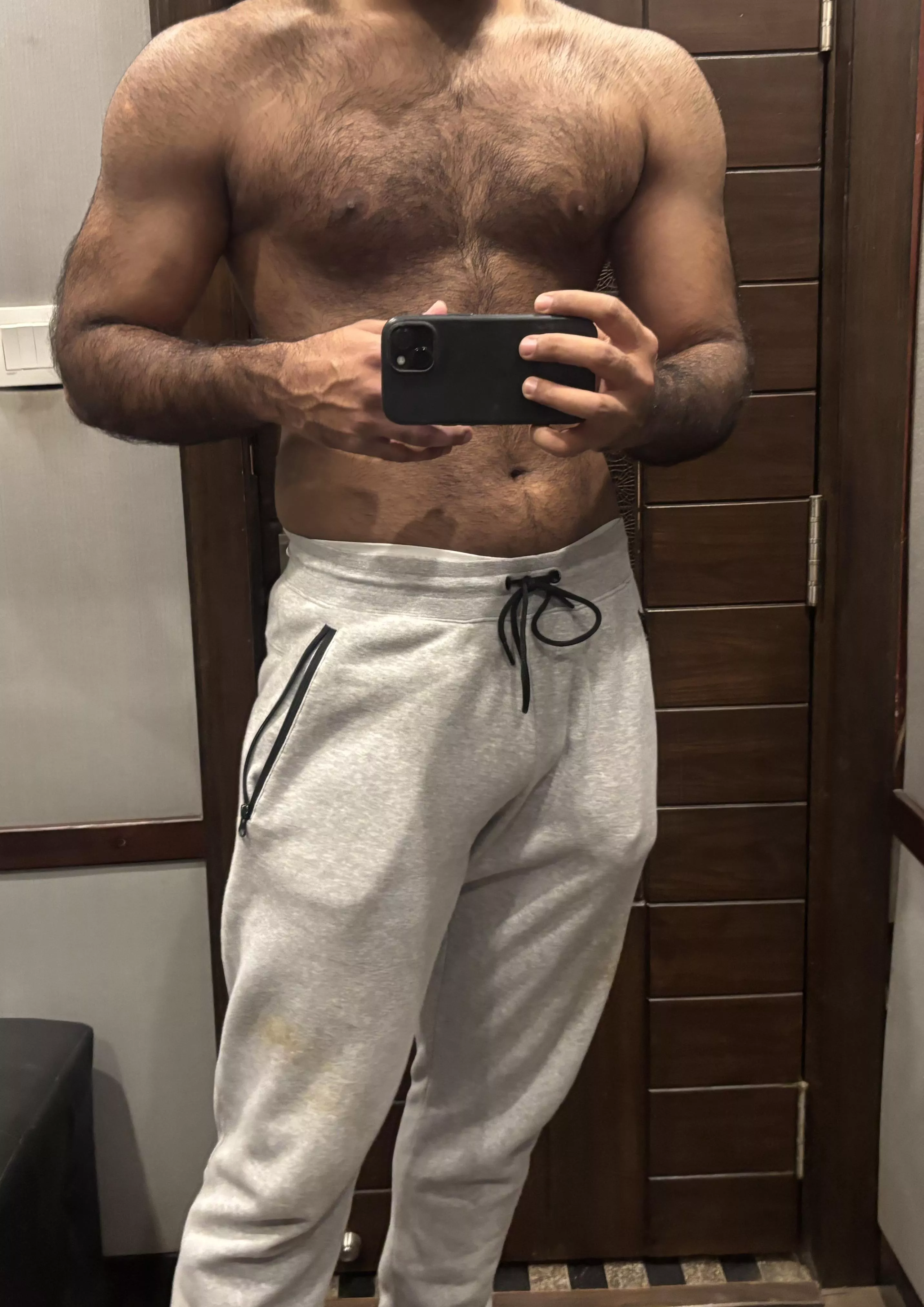 23 m hairy fit top into smooth twink bottoms