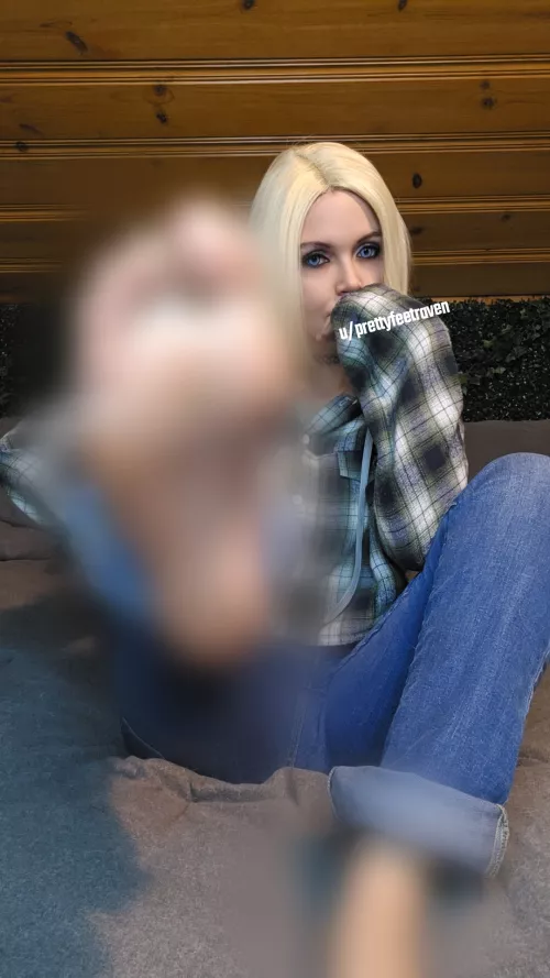 A goddess like me only want a some perfect loyal and ineying pups to train and drain....