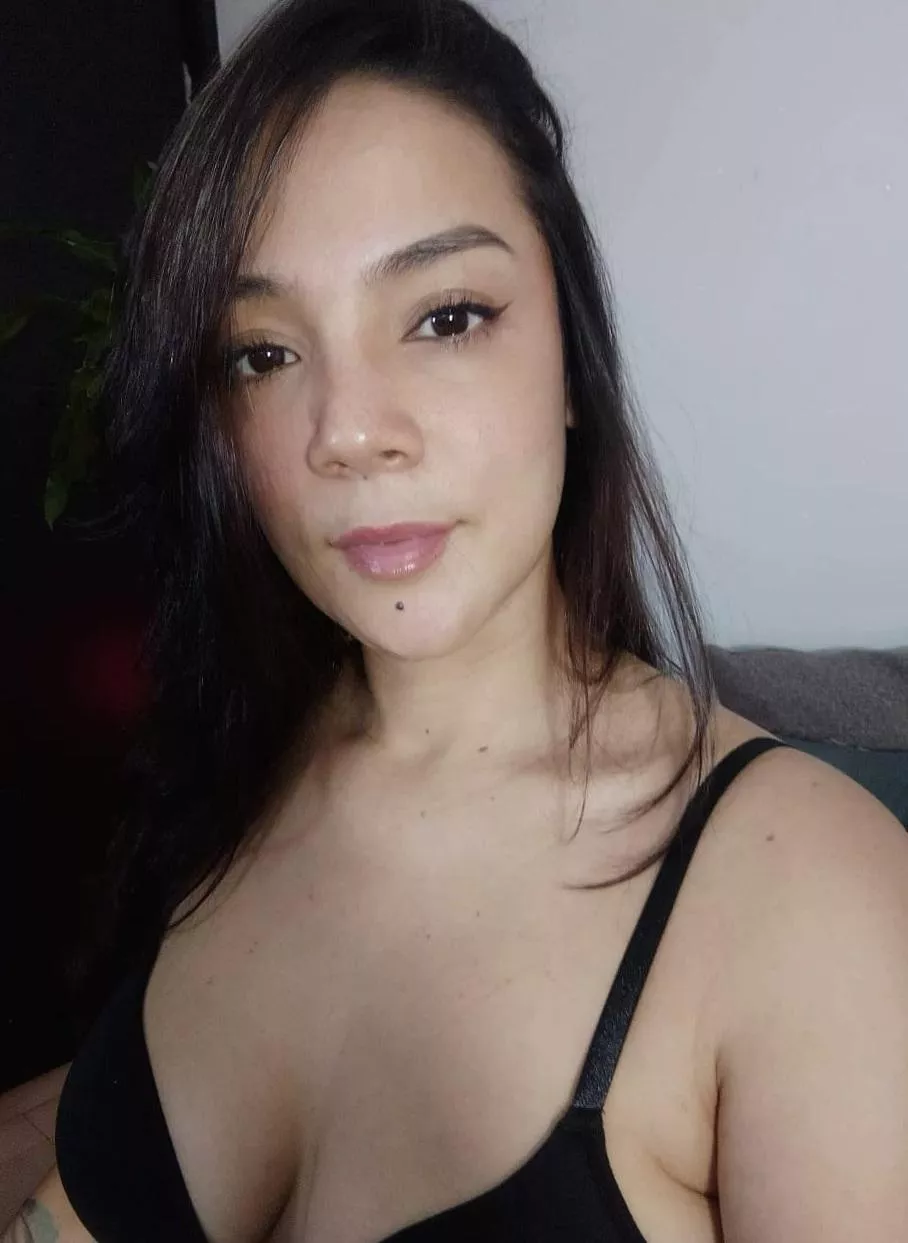 Am i your latina neighbor