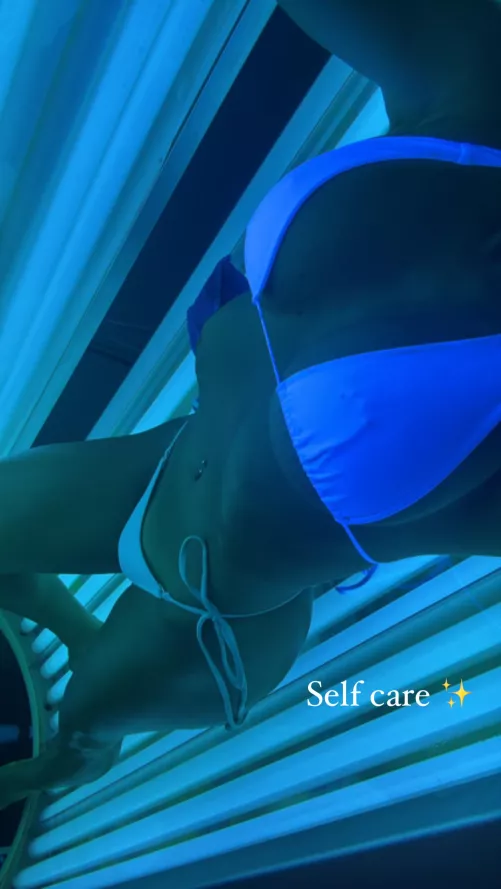 Another tanning session