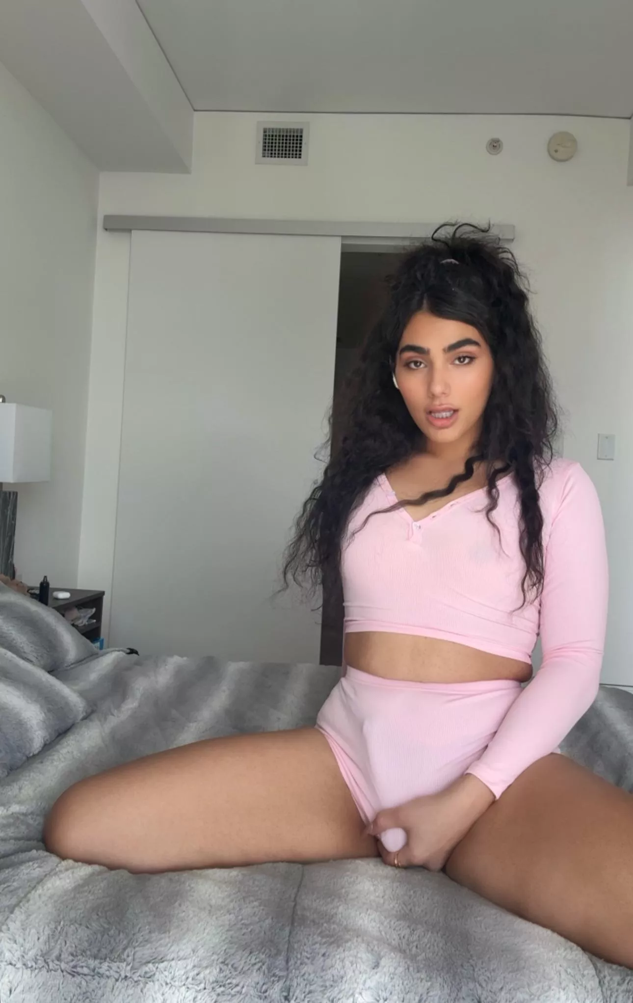 Can I tap it on your tongue?
