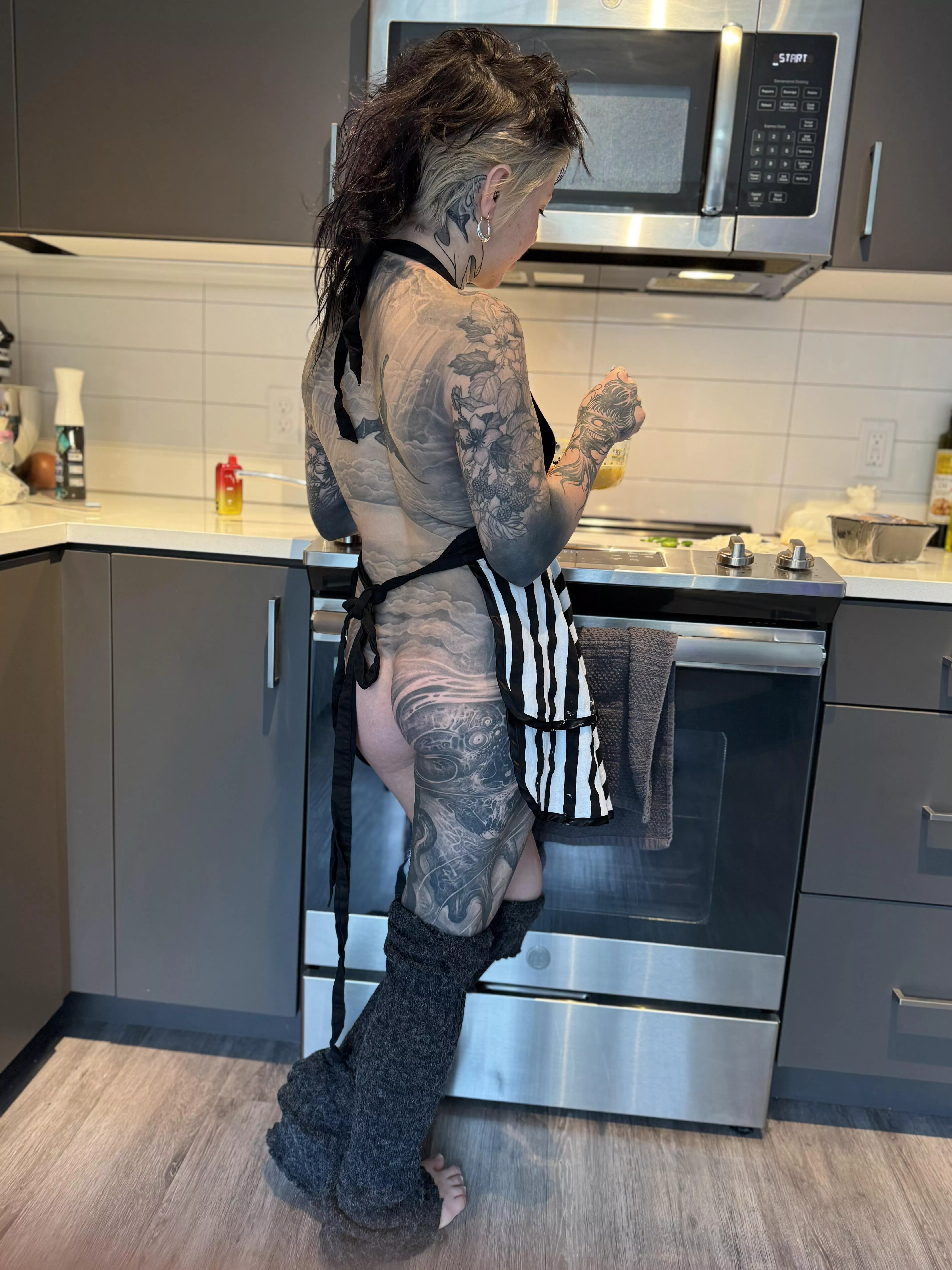 Cooking up something yummy 😋 