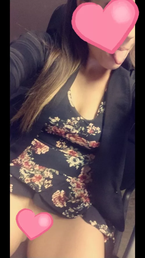 Cum play with us today ladies. Naked play and snow day. 45m and 35f. Soulard area. Cum stay the night as well. We can pick you up if you need a ride. Dm us to cum play..she likes to play and eat pussy. Ladies only 