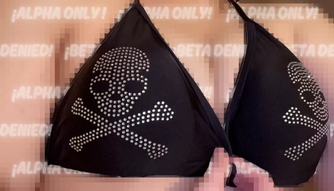 Does being denied turn you on loser~ 🤭