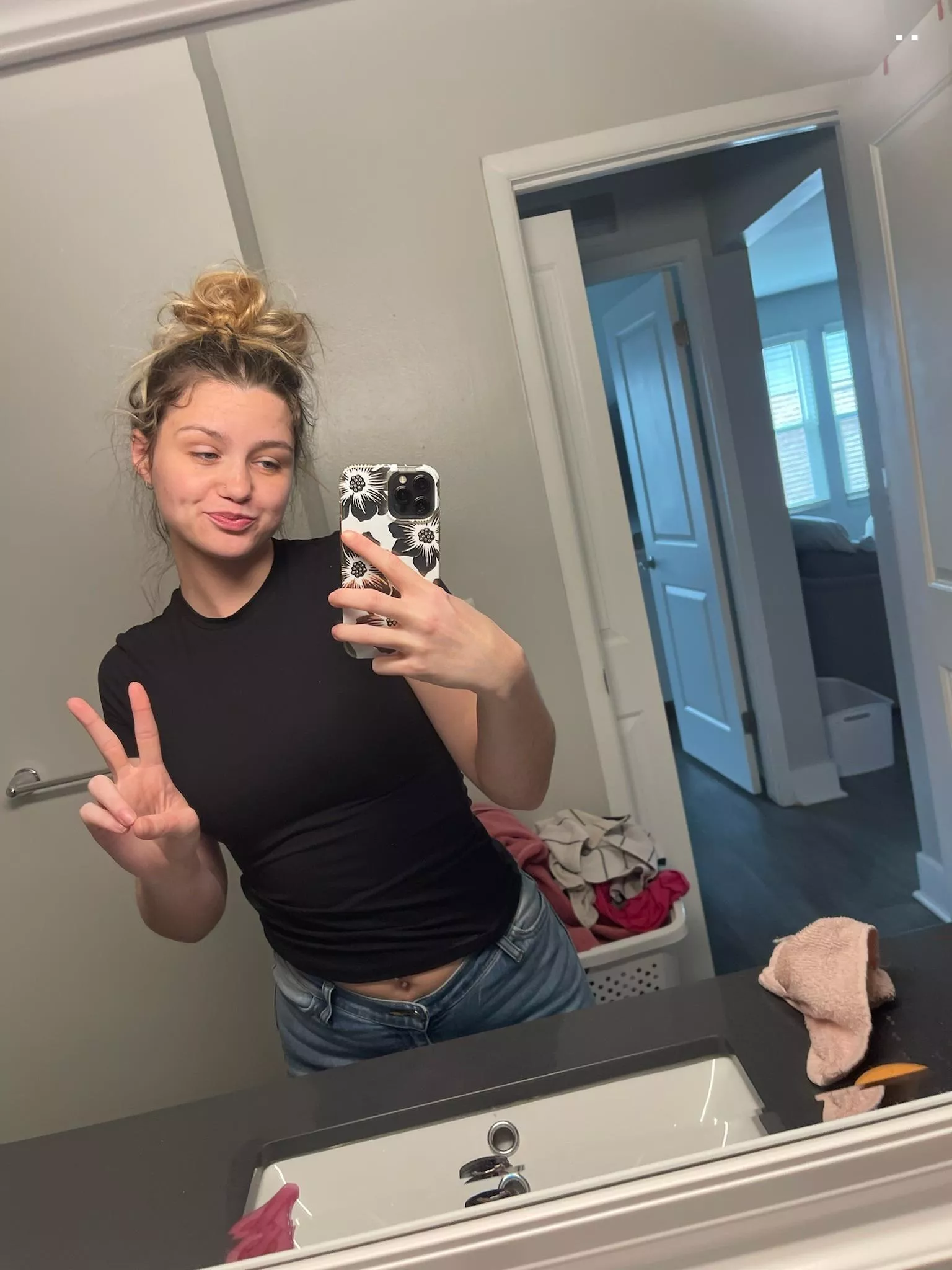  Dont forget your dessert tonight too is ready. 