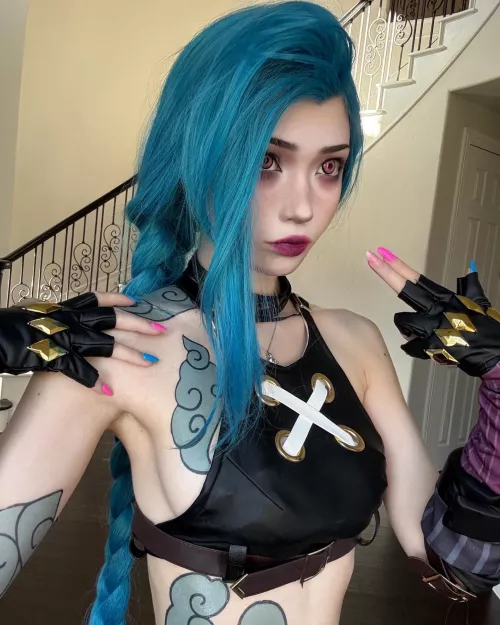 emiru's *Rare* Cosplay Stubble