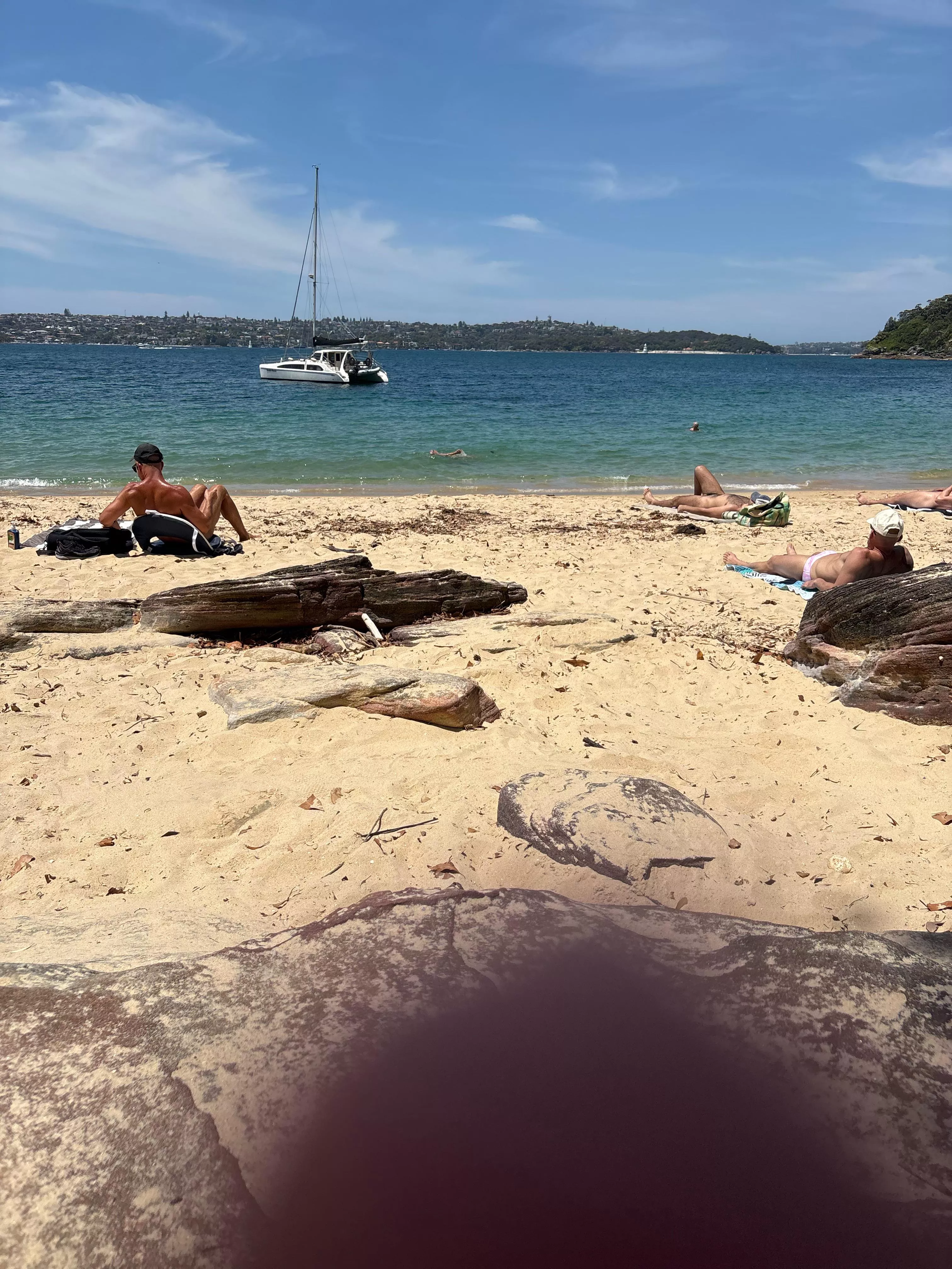 Great day in Sydney-obelisk 