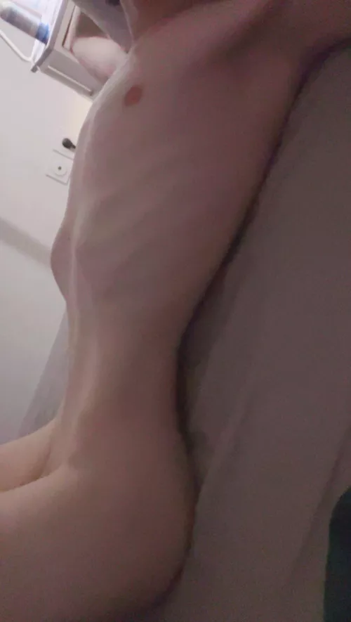 Heard you like tiny fragile boys :3