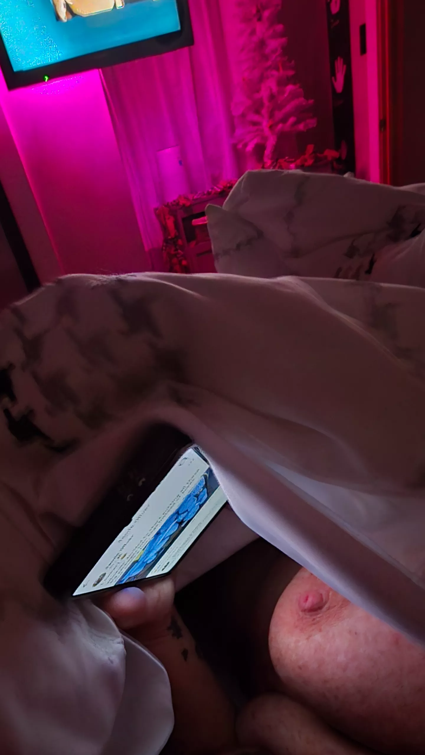 How's everyone's evening? 😁🩷