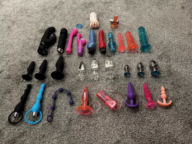 How’s my collection for a bi boy?