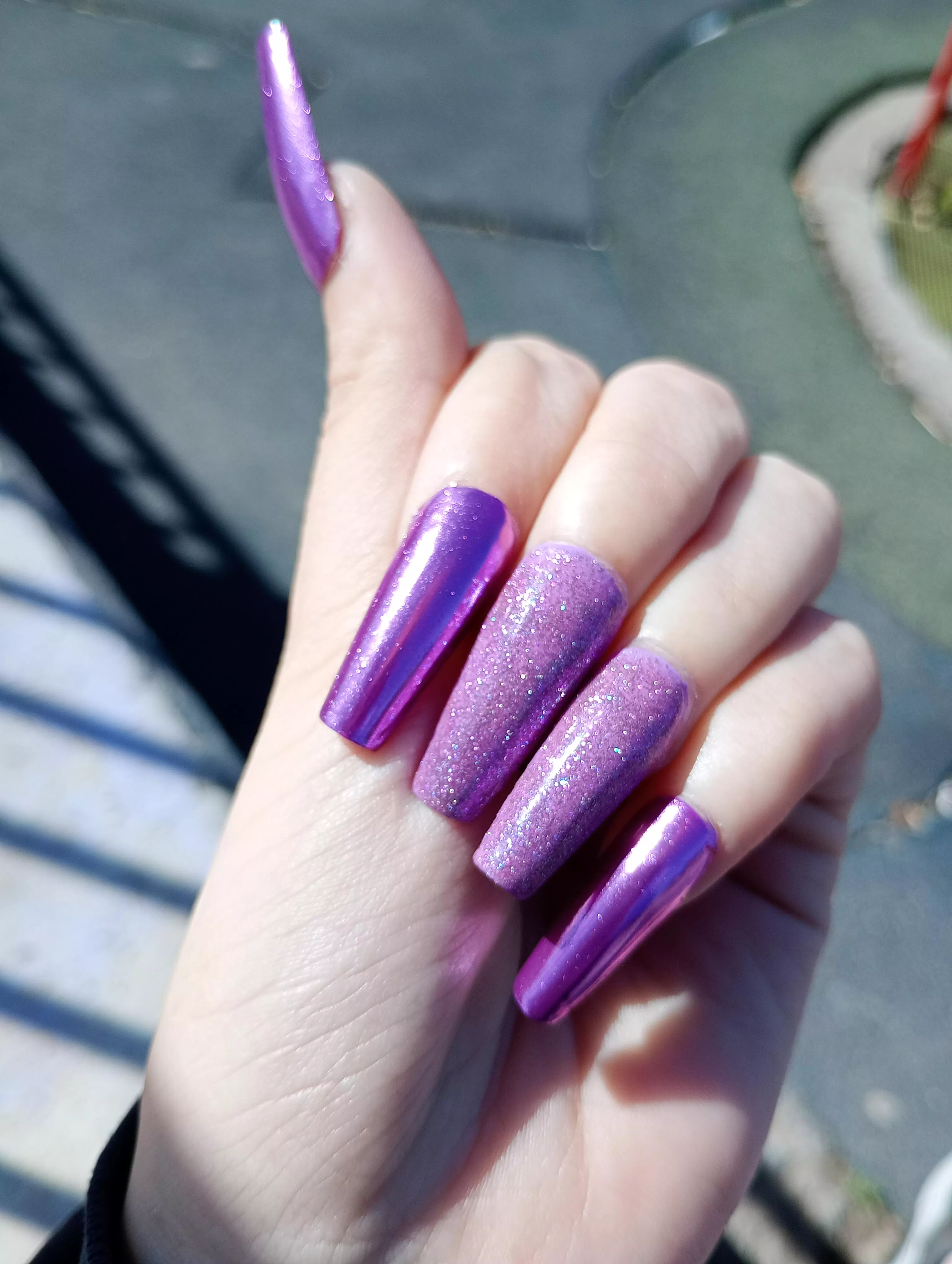 I do so many things with my nails, they are not an impediment at all 😌