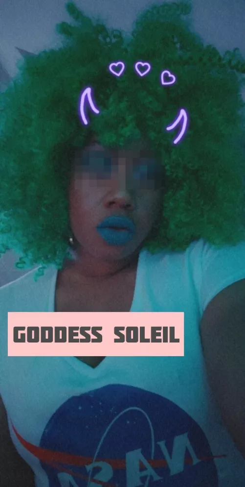 I love seeing you on the ground, worshipping my feet like the good puppy you are, and leaving your wallet right where it belongs—at Mommy’s feet.