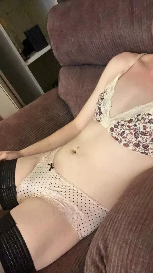 i think i’d look better covered in cum 💕