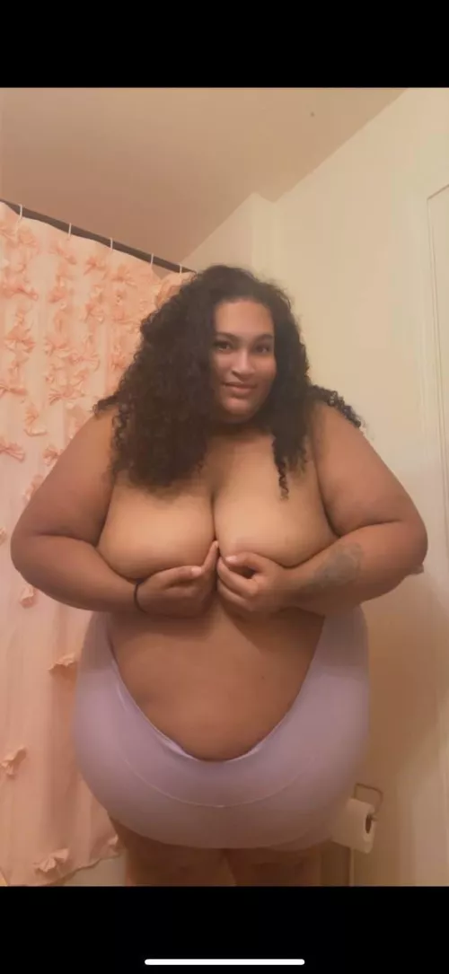 I wanna make your day better and your cock hard!