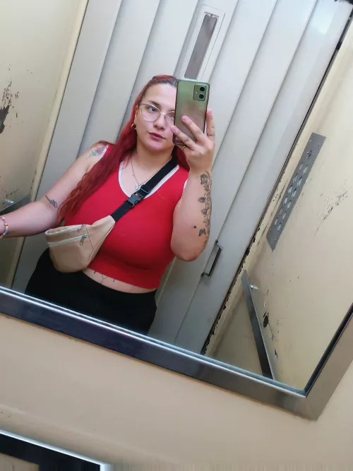 I wonder If I could find any hot date for my week 23F