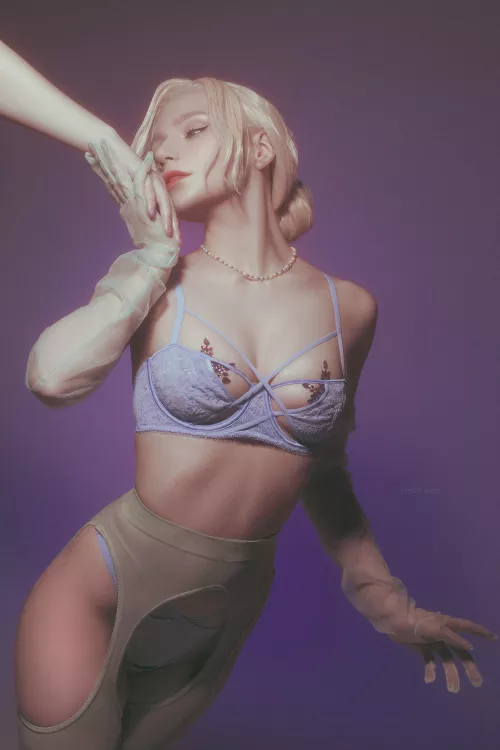 Kira Yoshikage (fem version ) from Jojo by michi_kyunn