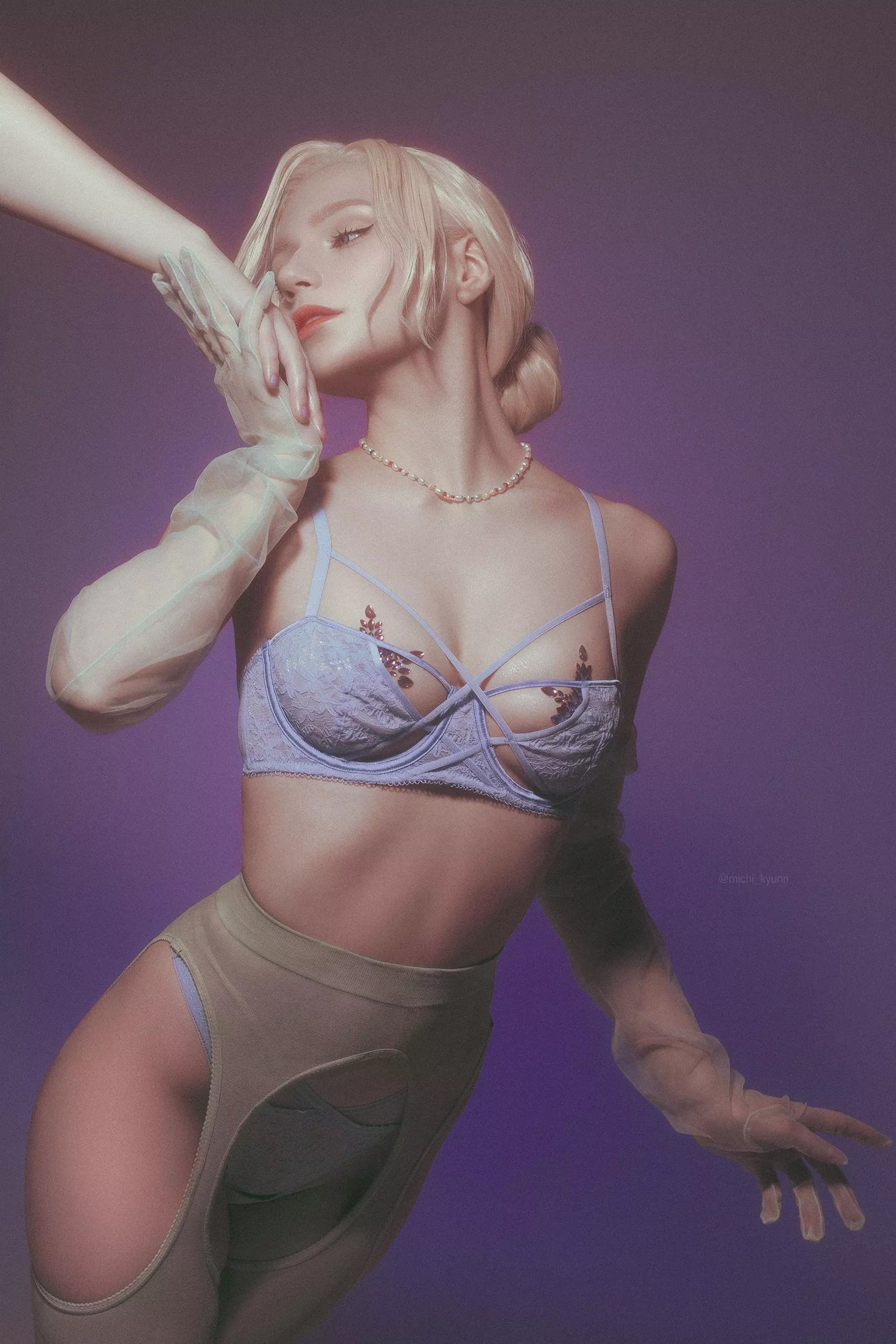 Kira Yoshikage (fem version ) from Jojo by michi_kyunn