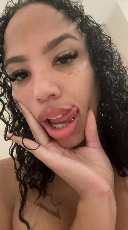 Let’s get wild...I want to feel u lose control