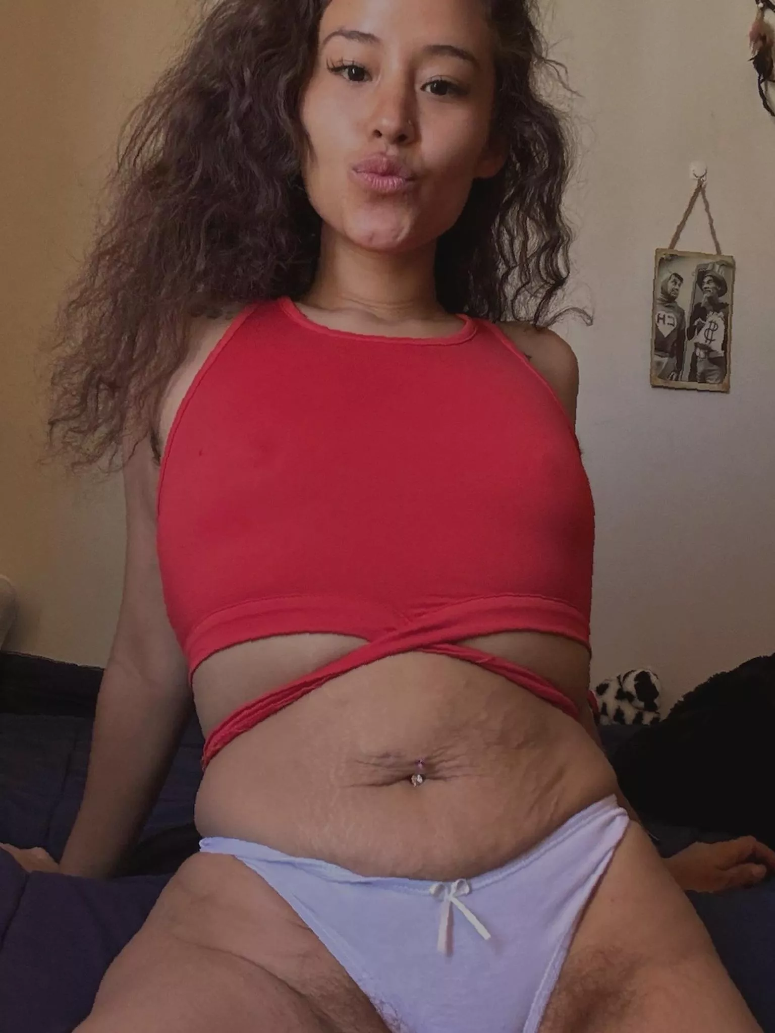 Looking at my tits or my stretchmarks when I ride