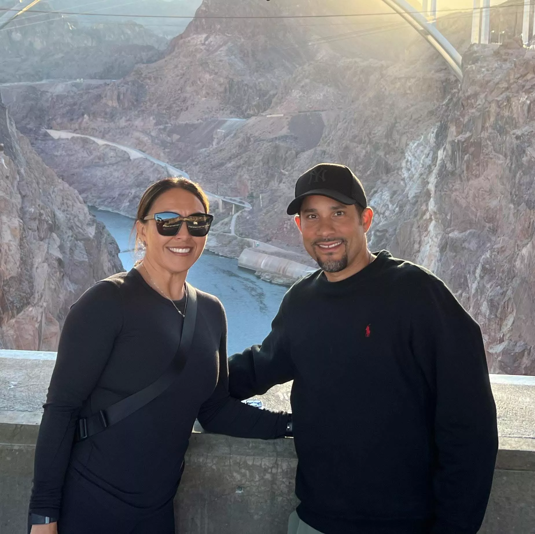 [MF4MF] looking for another couple to swap with.