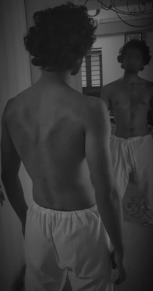 Mirror mirror on the wall, who's in need of a booty call?