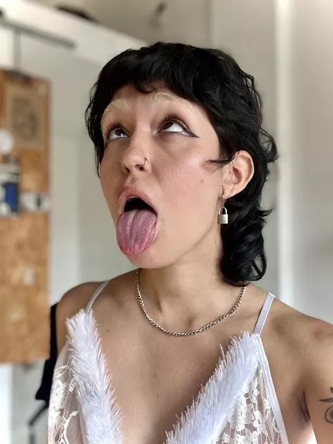 My expression says it all… but I wouldn’t mind showing you more 