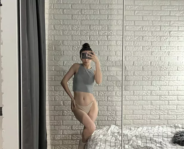 My navel is hungry for your kisses