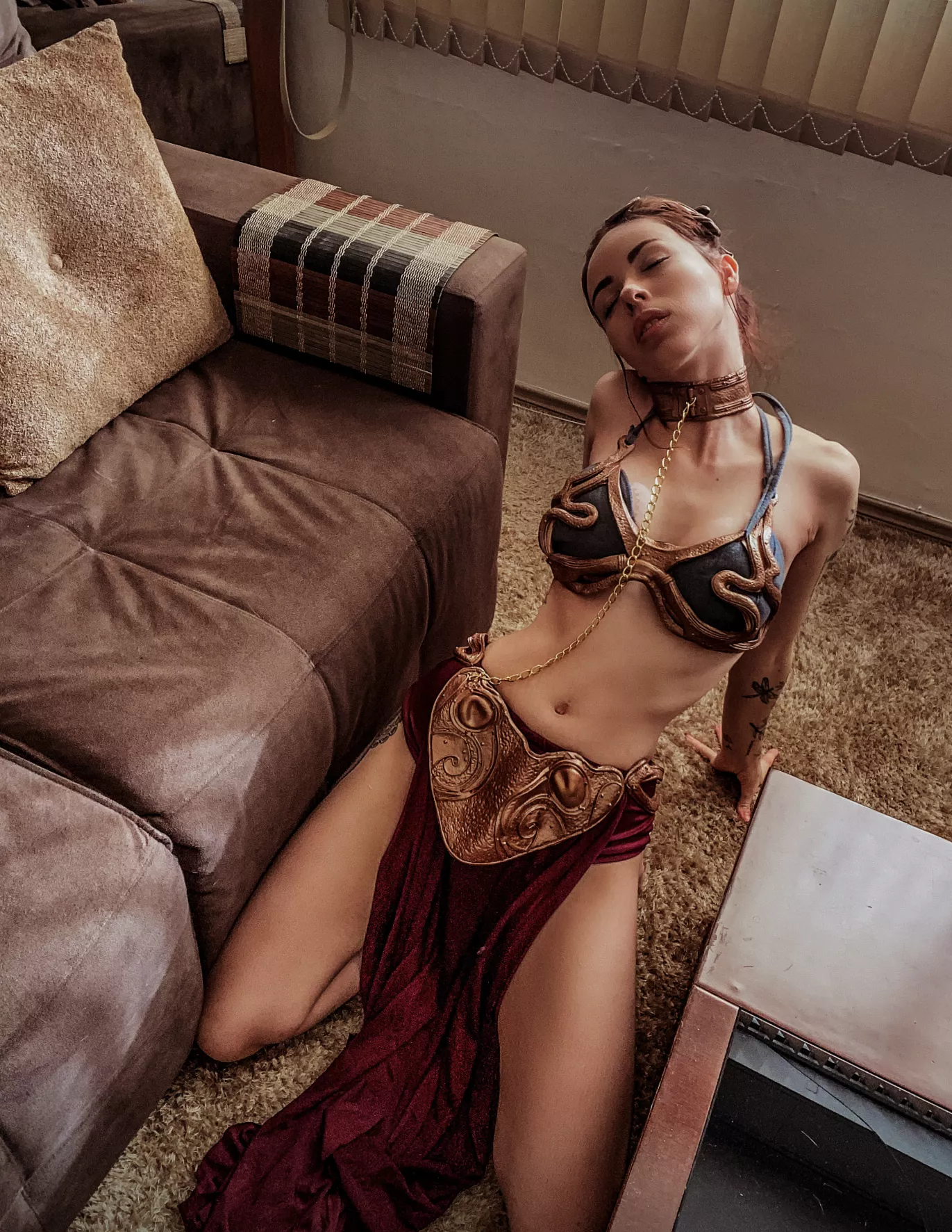 My Slave Leia cosplay (AmandaWelp)