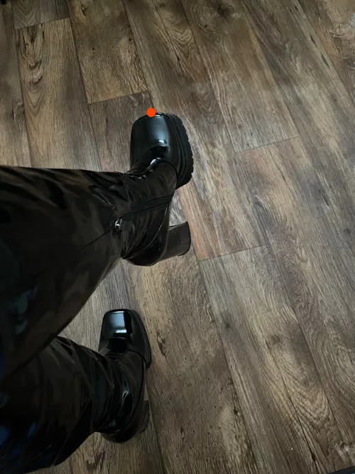 Place your tongue on the red dot and start licking