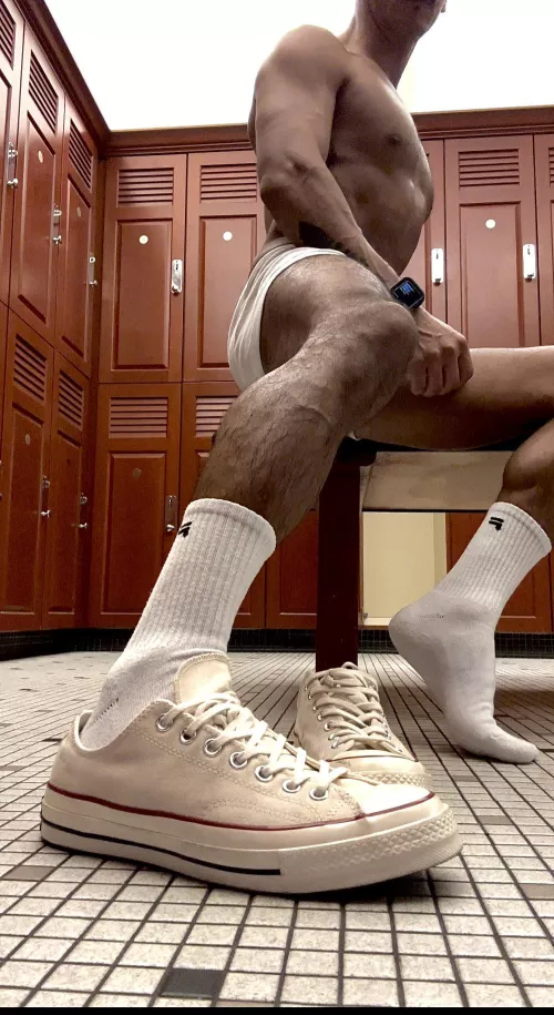 [Selling][USA][27] Selling my used sweaty, musky underwear and socks plus lots of other customizable options