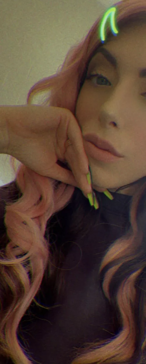 Thank me for showing my face ✨