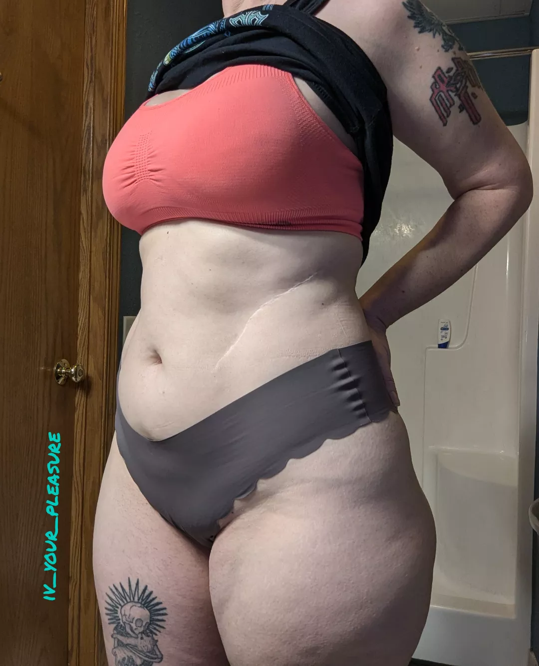 These panties are so yummy after tons of playing and sweat [selling] 2 days, 1 with no shower, 1 workout, and HOURS of wet masturbation 🥵💦