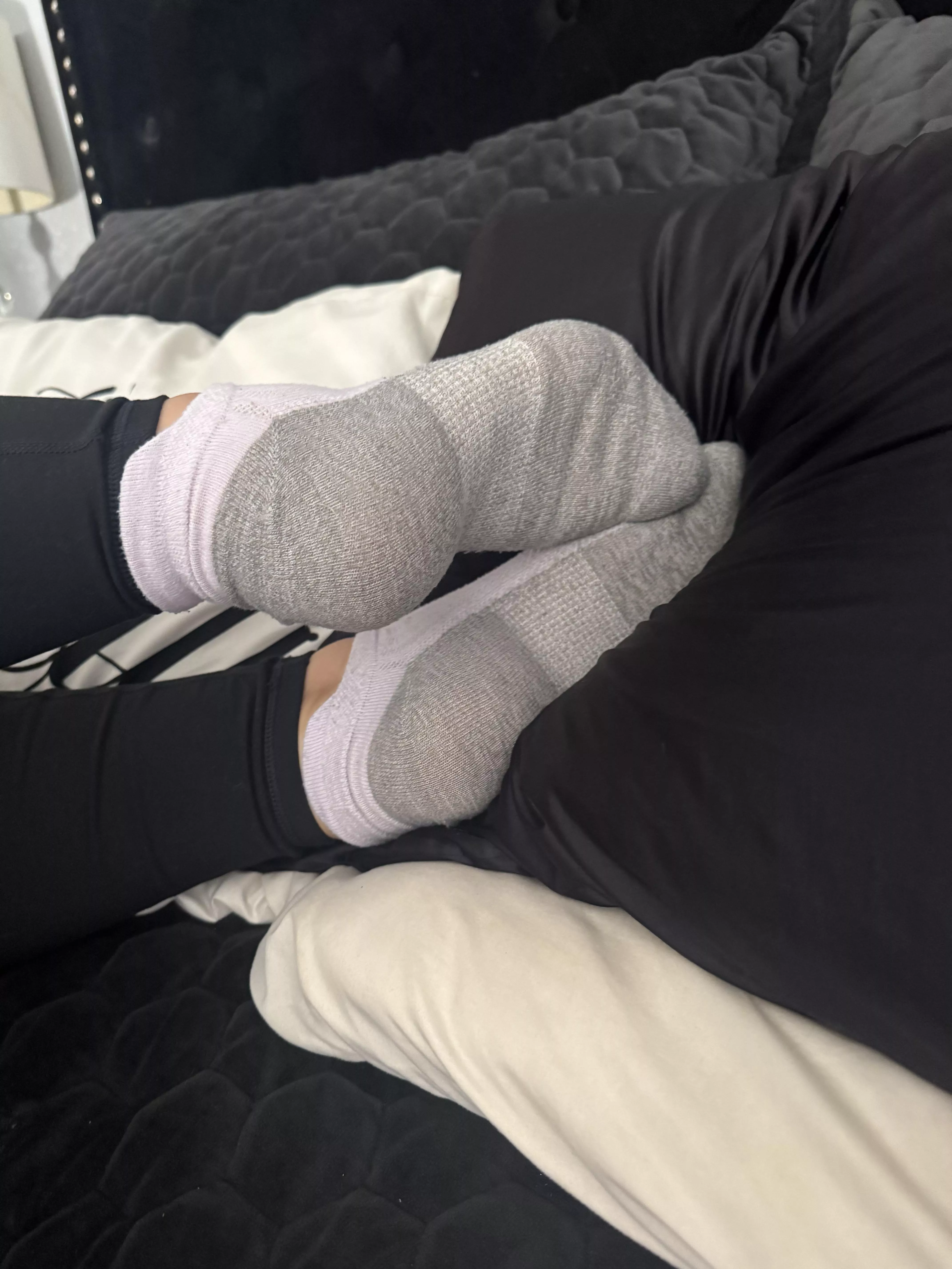 These socks need some cum on them 
