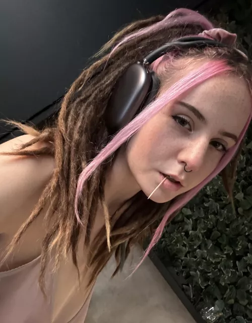 theyre getting longer & longer 