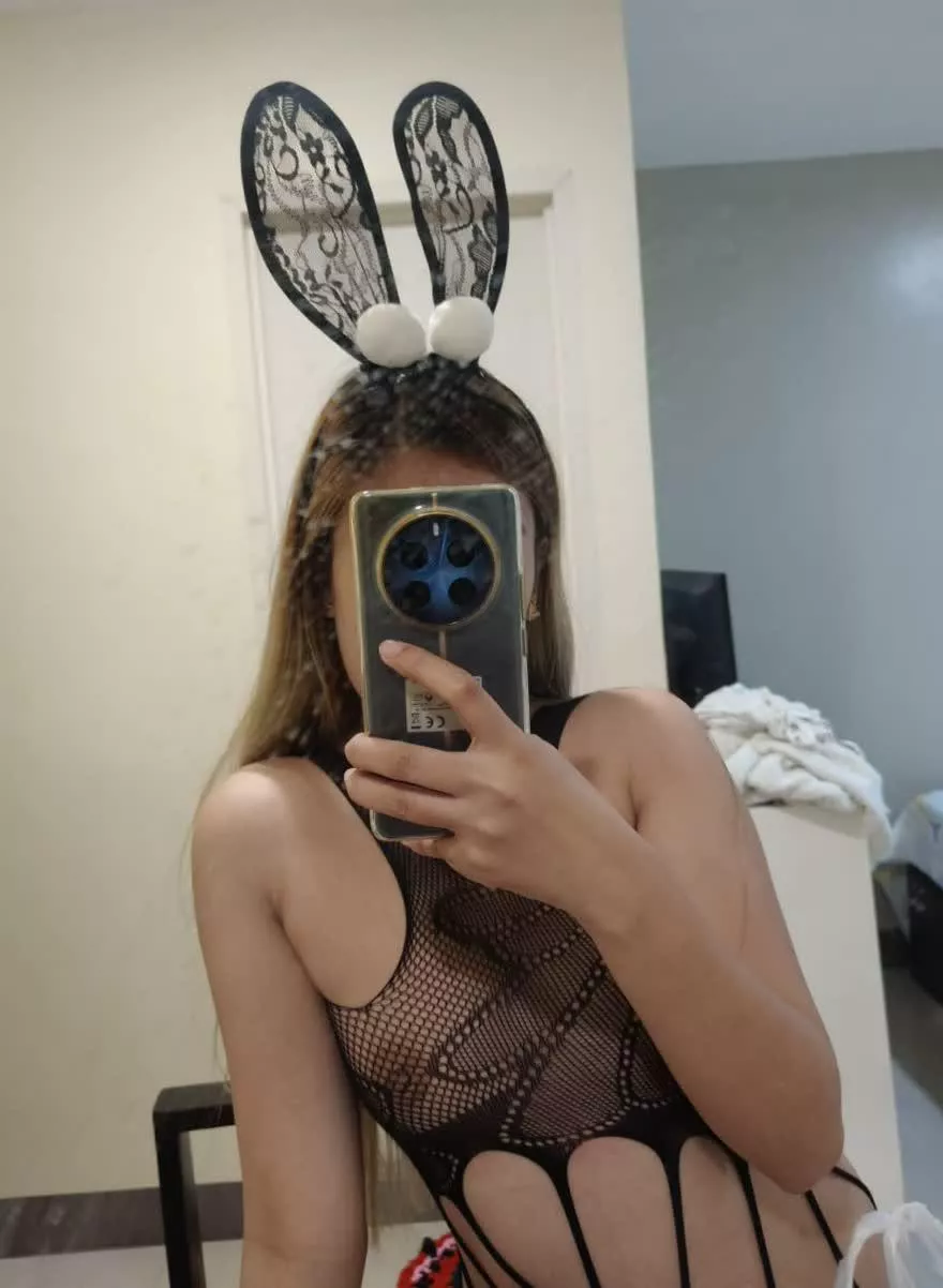 This asian bunny is in heat :)