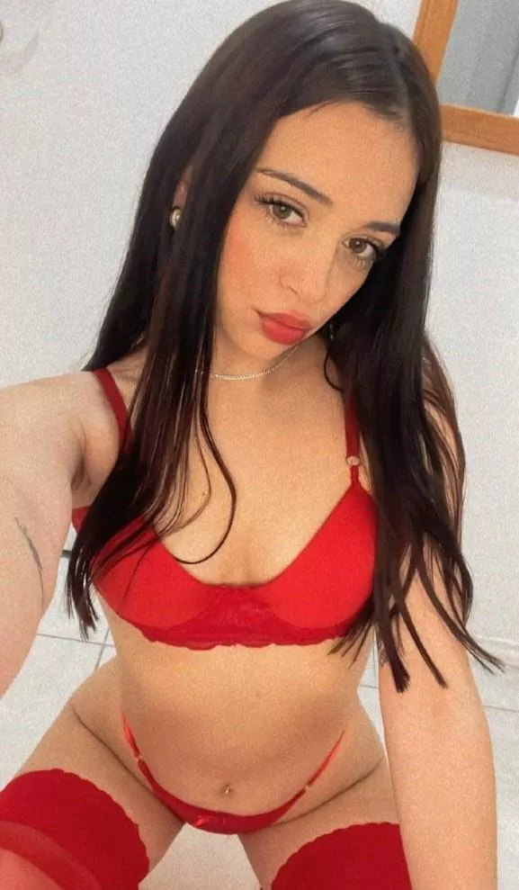 touching my tits makes me feel horny