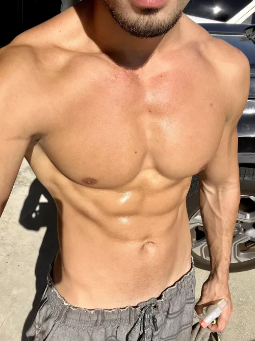 V line check with some sick ass lighting 😁❤️❤️