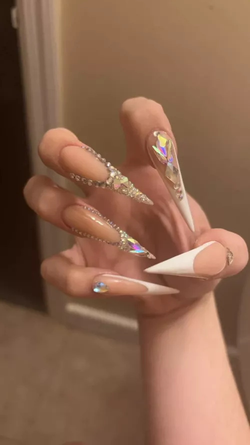 Who likes my Shiny Ts grippers?