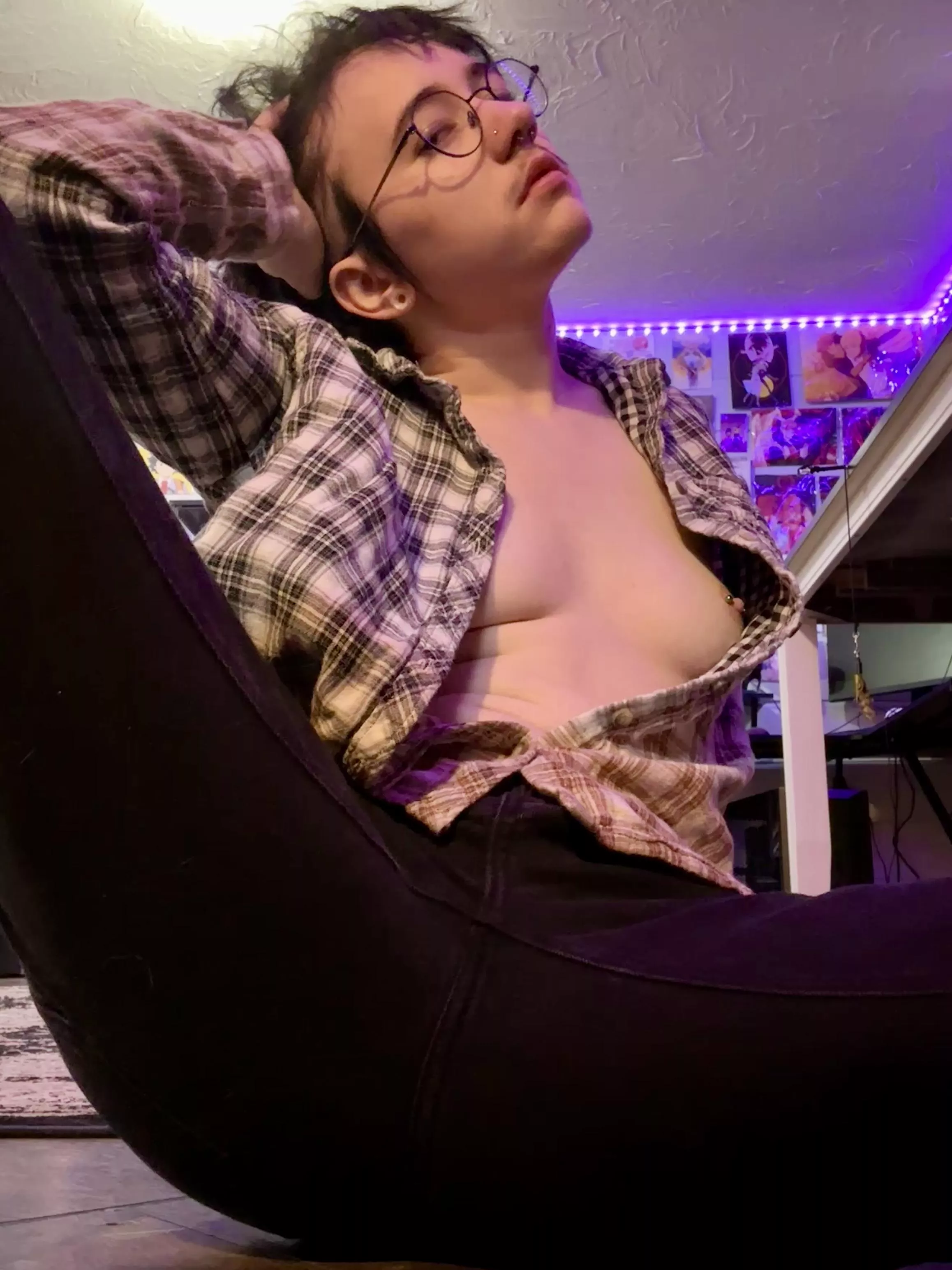 Will you jerk me off if I promise to be a good boy? 🤭